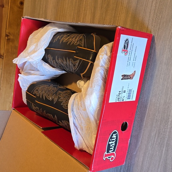 Justin Square Toe Boots - Picture 6 of 7